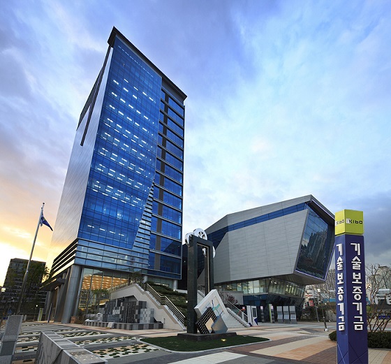 [DailyRecipe] 미래 新산업에 5년간 25조 투입한다