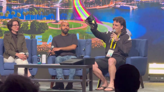 오큘러스 창업자 “新 헤드셋 개발할 것”