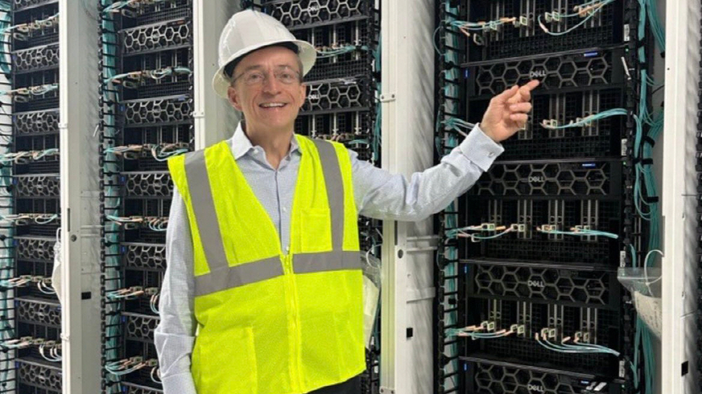 xAI 데이터센터 방문한 인텔 CEO “제온 프로세서 홍보”