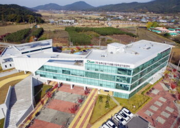 [AI서머리] 퀀텀에어로, MADEX 2025에서 Shield AI와 협력‧전북, 식품기업 정착 지원 강화