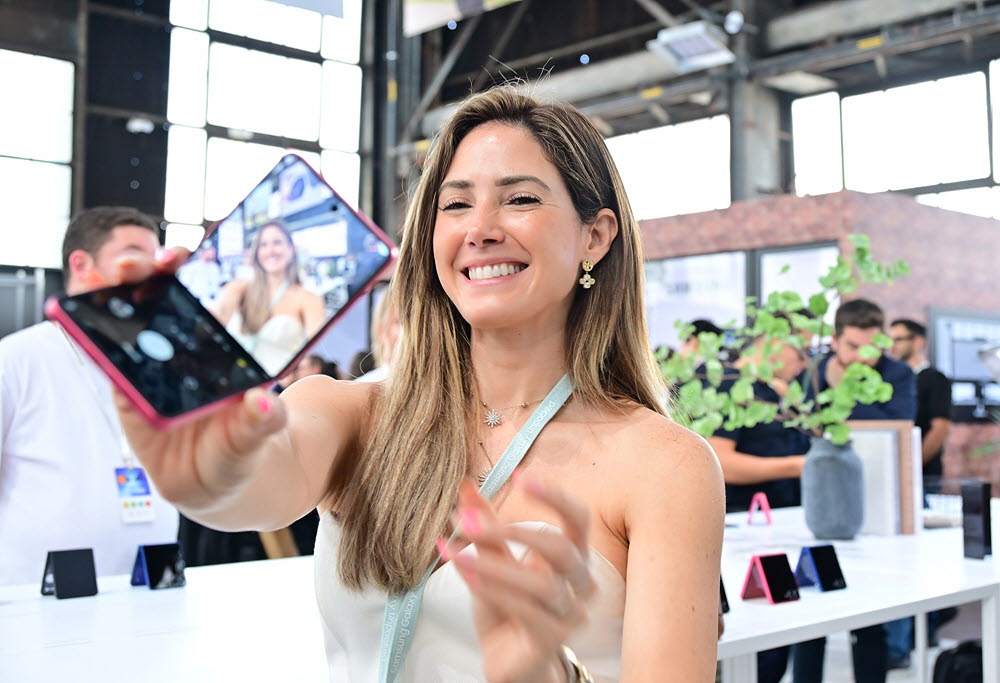 얇아지고 가벼워졌다…삼성전자 갤럭시Z 폴드7‧워치8 발표