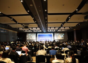 [AI서머리] 화해, 더현대 서울서 팝업스토어 오픈‧메타빌드-아일리스프런티어 맞손