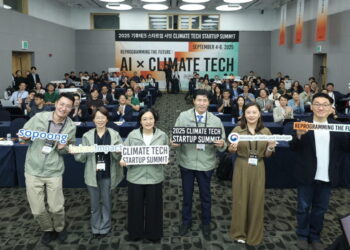 [AI서머리] SURF 2025, 송도서 개막‧지바이오·AI 융합 전시회 수원서 개최