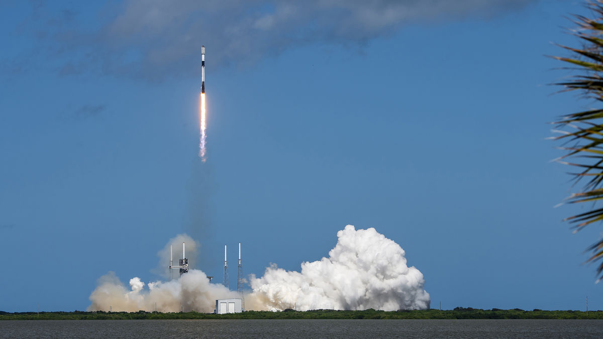 스페이스X 스타링크 위성, 1만 개 넘어섰다