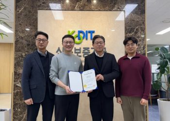 [AI서머리] 강원 로컬벤처기업 육성 참가기업 모집‧중기-고용노동부, 청년 일자리·중기 인력난 해소 협약