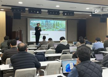 [AI서머리] 토스, 설 맞아 온라인 영세 가맹점 결제 수수료 지원‧부산창경, 창업-BuS 본격 가동