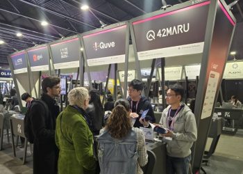 [AI서머리] 오늘의집, 첫 인테리어 거점 ‘판교라운지’ 오픈‧팝업스튜디오, AI 개발 프레임워크 출시