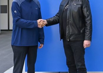 인텔, 일론 머스크표 AI 칩 개발 프로젝트 참여한다