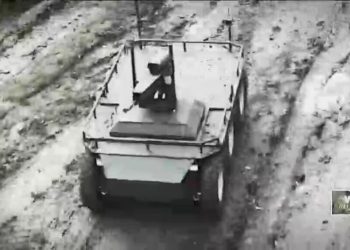 우크라이나, 병사를 로봇 2만 5,000대로…