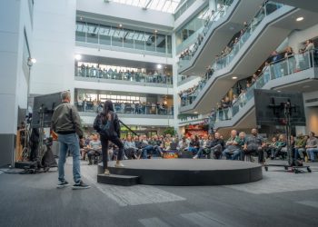 마이크로소프트, 창업 50년 만에 첫 희망퇴직 프로그램 실시